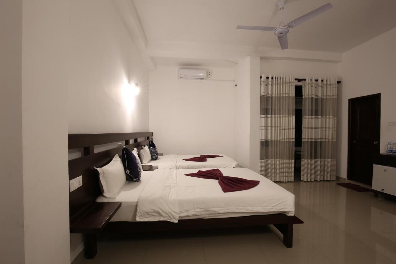 Lavenro Hotel & Resort Денияя Екстериор снимка