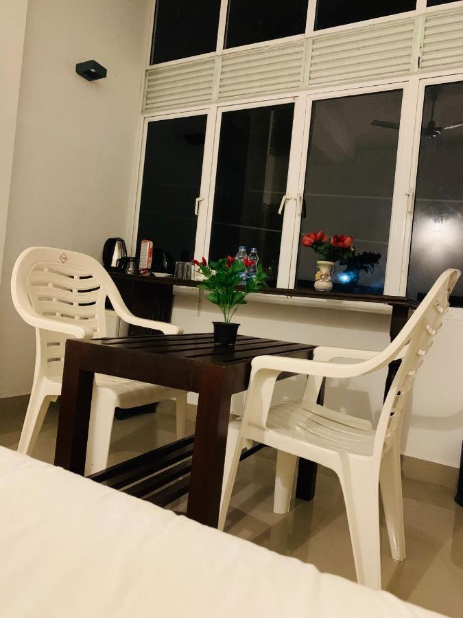 Lavenro Hotel & Resort Денияя Екстериор снимка